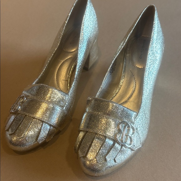 Bandolino metallic silver block heel pumps - Picture 2 of 5